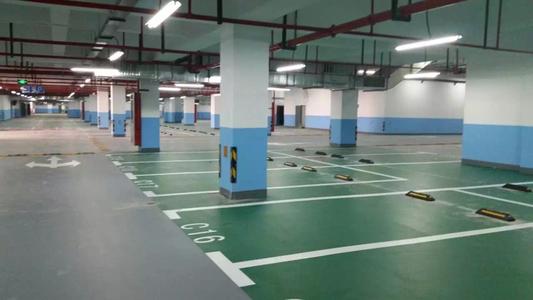 环氧地坪漆厂家告诉你为什么做地坪一定要用底漆？